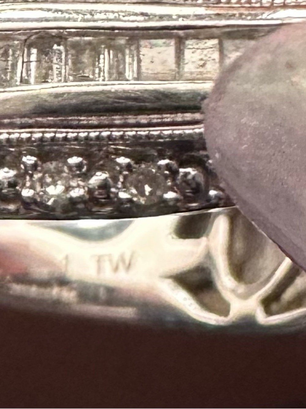 Amazing♥️ 10k gold diamond wedding ring - Picture 8 of 11